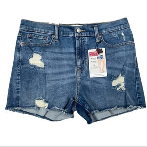NWT! Levi Strauss Signature Size 13 High  Rise Distressed Shortie Jean shorts